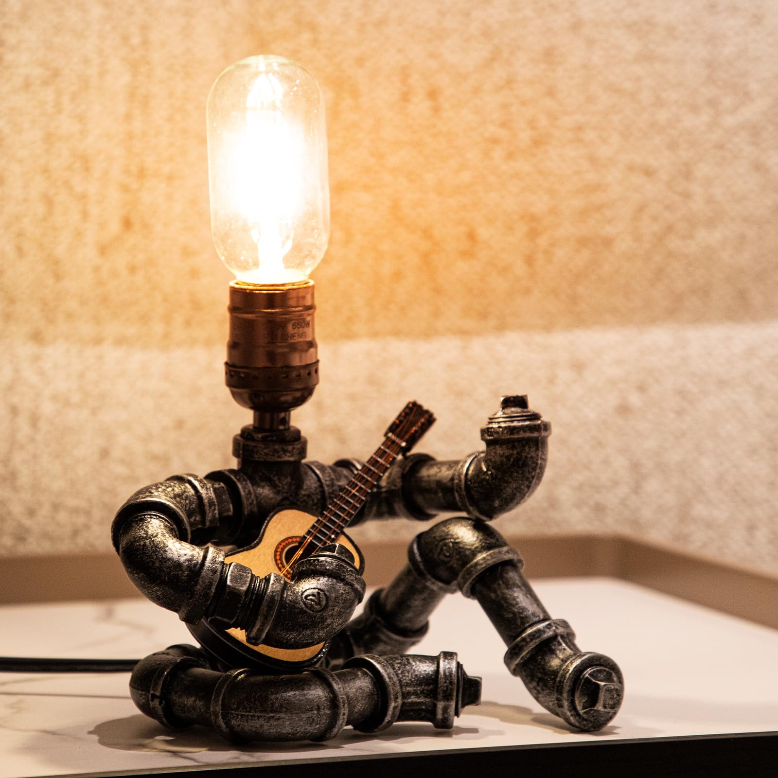 Steampunk Table Lamp, Vintage Industrial Metal Robot Table lamp, Water Pipe Table Lamp, Robot Style Desktop Light for Bedside Desk Bar Cafe Desktop Room Decoration