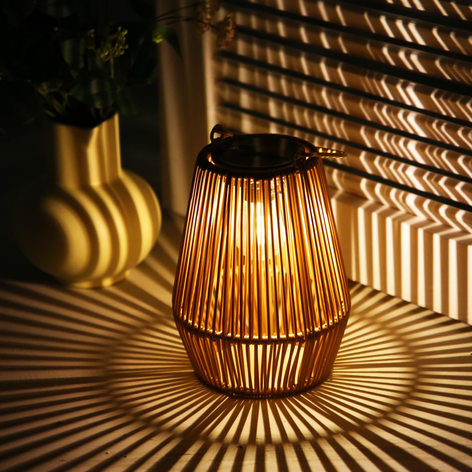 Solar Lanterns Outdoor Waterproof, KagoLing Solar Lanterns Outdoor Gifts for Women Mom Grandma Hanging Solar Lights Outdoor Handwoven Rattan Garden Decor for Outside, Patio, Yard, Porch, Lawn, 2 Pack