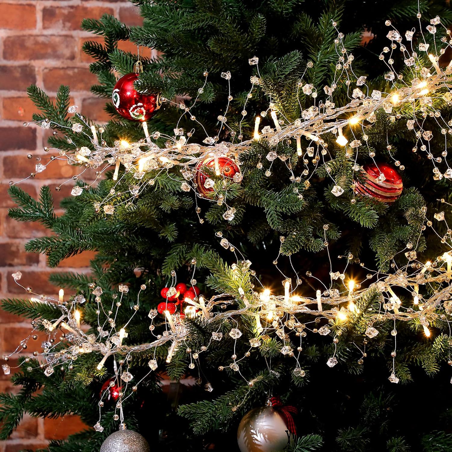 Riceshoot 2 Pieces Christmas Ice Wire Clear Garland with Light Wire Acrylic Crystal Garland Faux Diamond Beaded String Christmas Tree Ornaments Holiday Party Decoration (Irregular Cube)